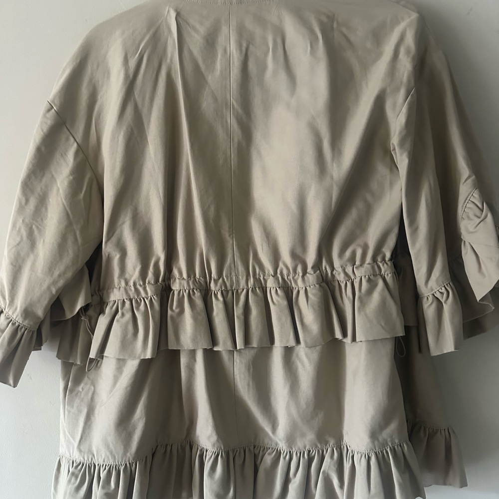 Beige Ruffle Jacket - Picture 5 of 5